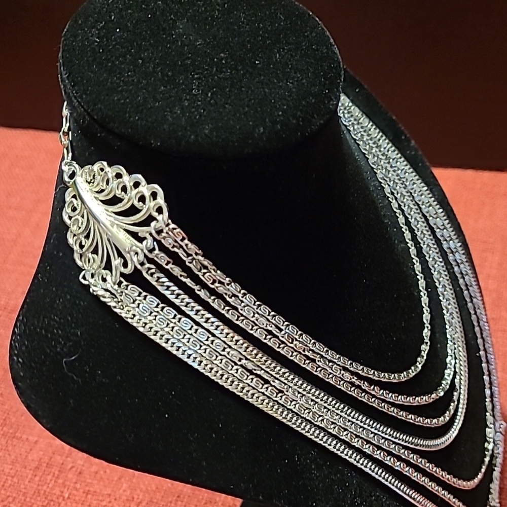Elegant Silver Multi-Layer Necklace - Picture 2 of 9